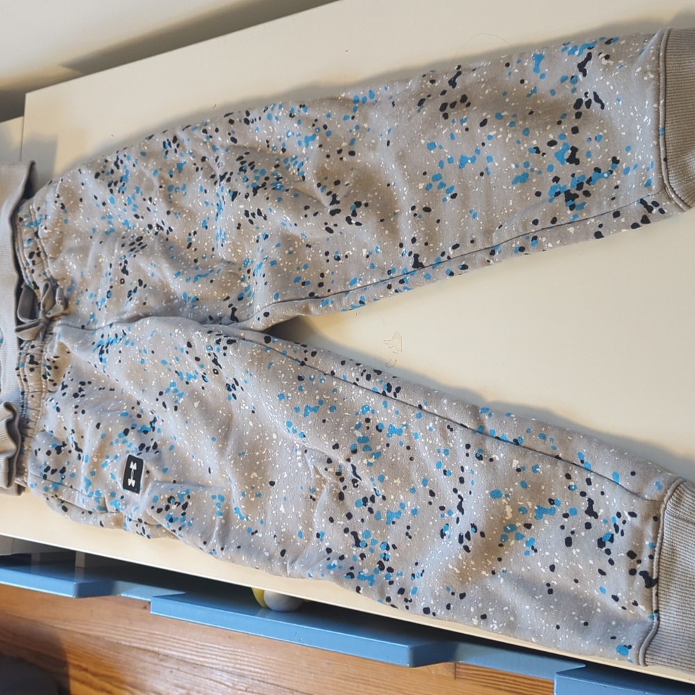 Boys matching Under Armour Sweatsuit
